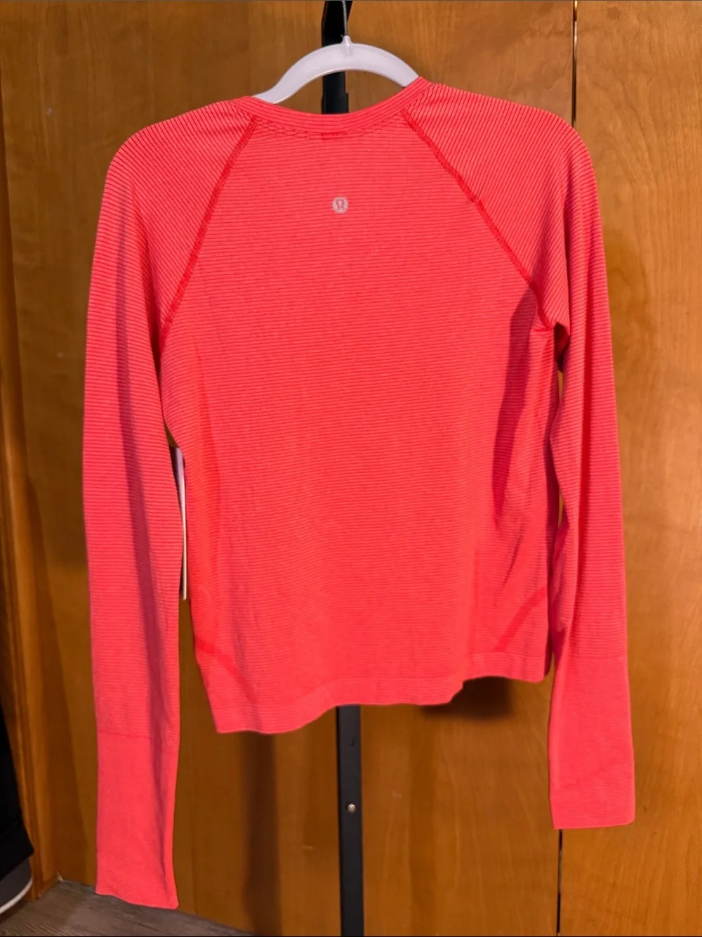 Lululemon Swiftly Tech Long Sleeve 2.0 Race Length Red Size 8 NWT